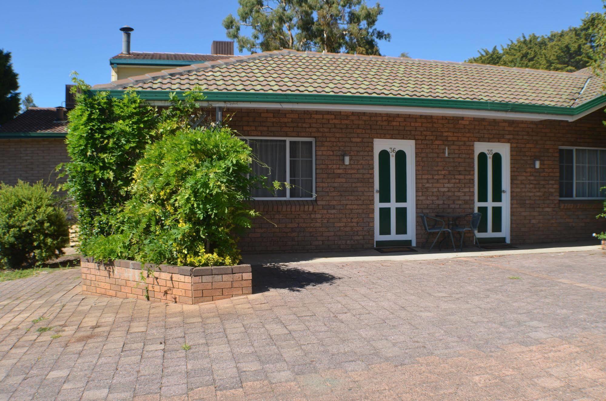 Deer Park Motor Inn Armidale Exterior foto